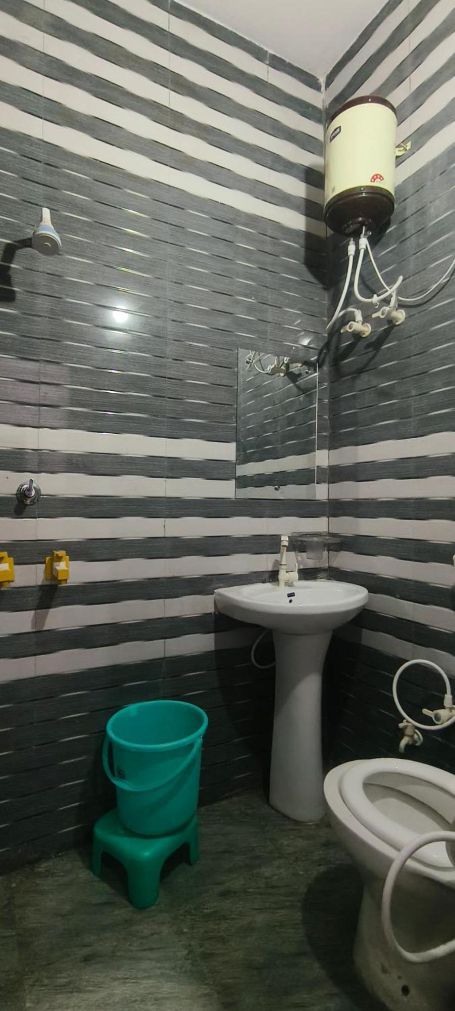 K.D.Dham Near Prem Mandir1 Hotel Vrindāvan Eksteriør billede